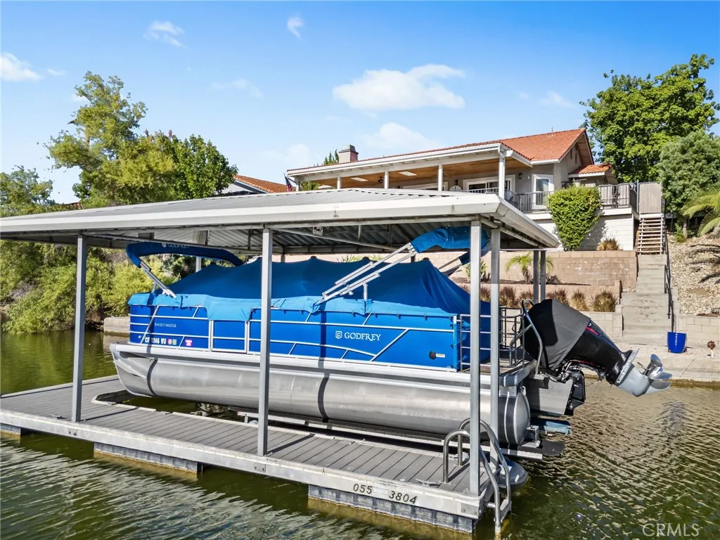 30201 Spray Drive, Canyon Lake, California 92587 home-pic-51